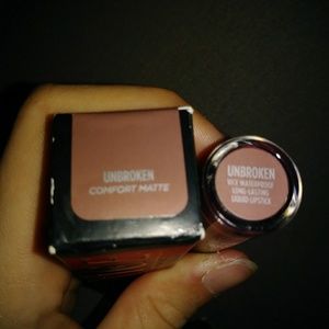 Urban Decay Vice liquid lipstick Unbroken